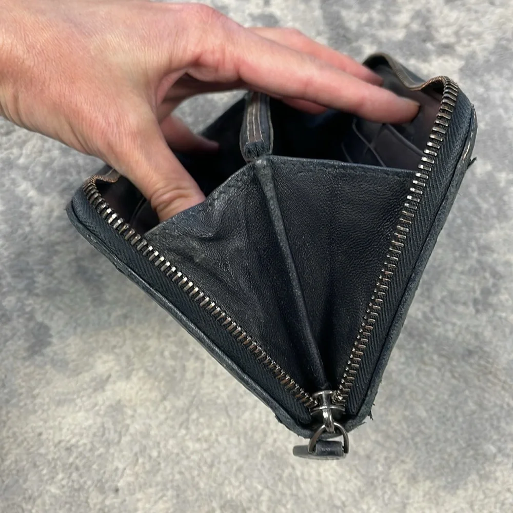 Bottega Veneta Intrecciato Piccolo Zip Around Wallet Black Woven Leather